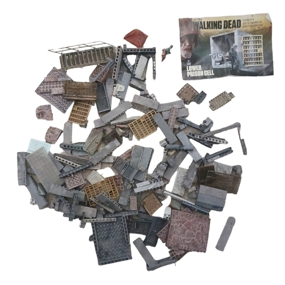 The Walking Dead Building Set Lower Prison Cell - Picture 4 of 8